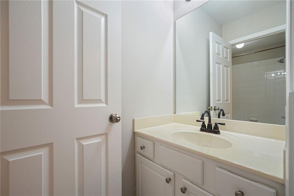 4555 Dennington Trace