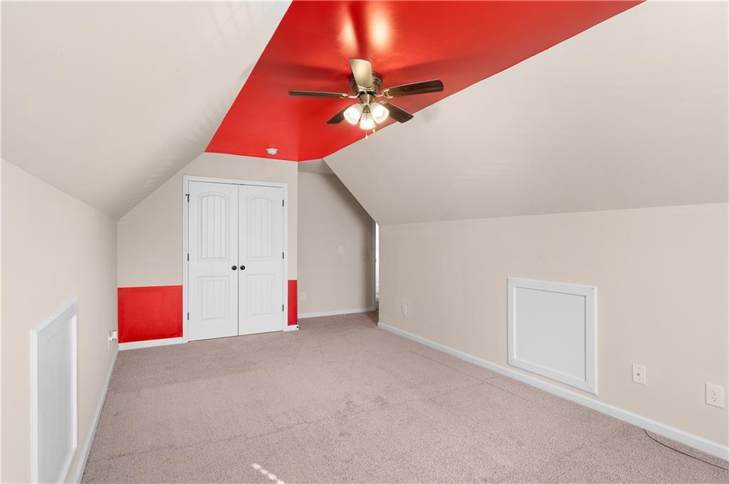 2382 Alexander Top Place