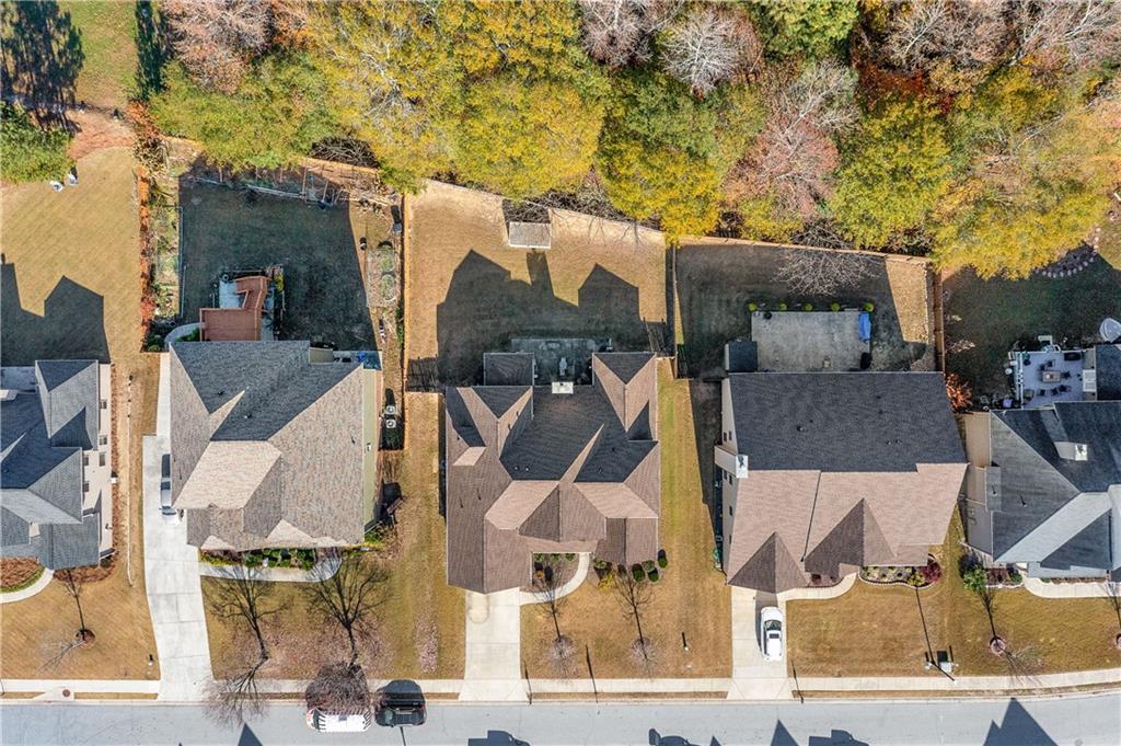 2382 Alexander Top Place