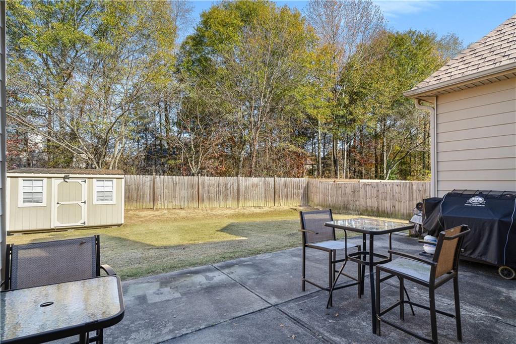 2382 Alexander Top Place