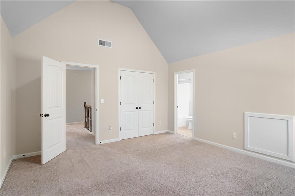 2382 Alexander Top Place