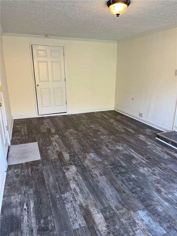 2961 Parkridge Drive NE