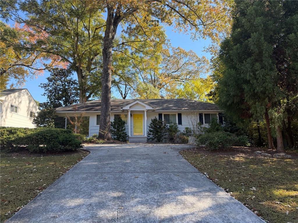 2961 Parkridge Drive NE