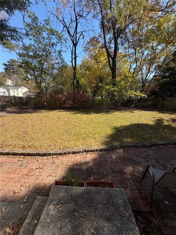 2961 Parkridge Drive NE