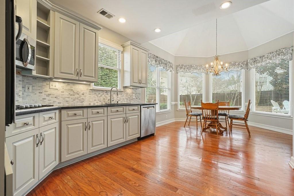 6690 Brookline Court