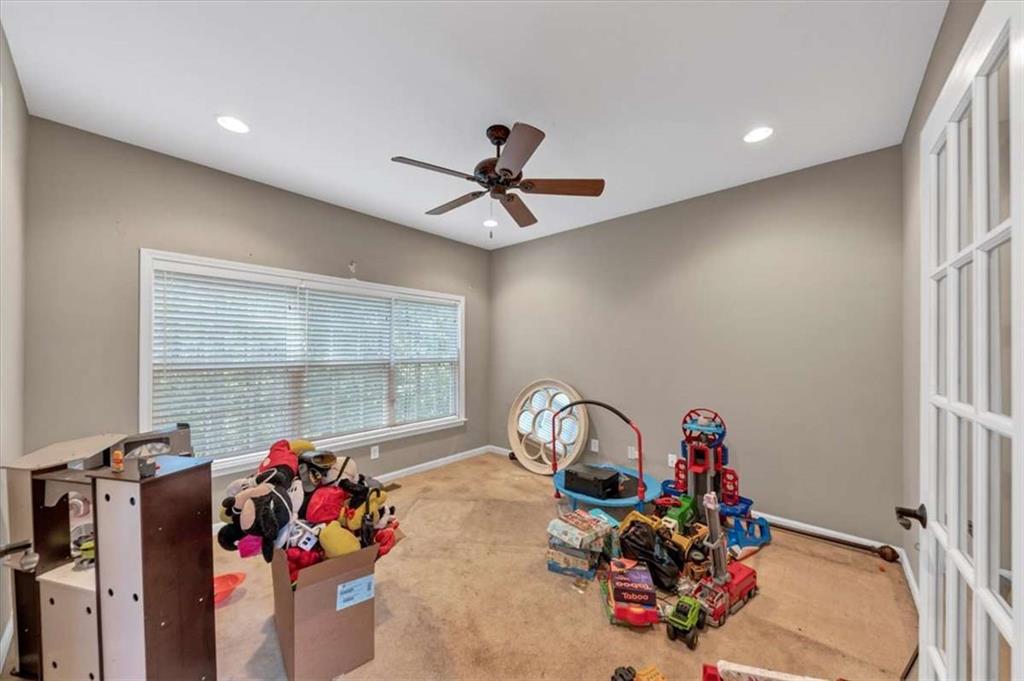 1136 Flagstone Way