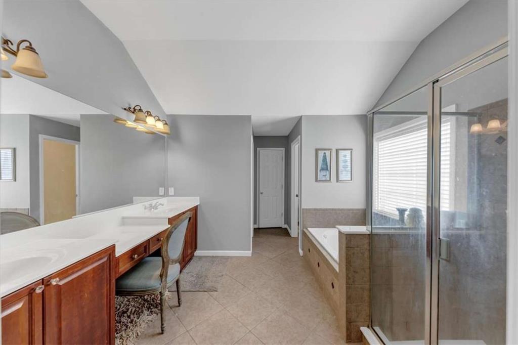 1136 Flagstone Way