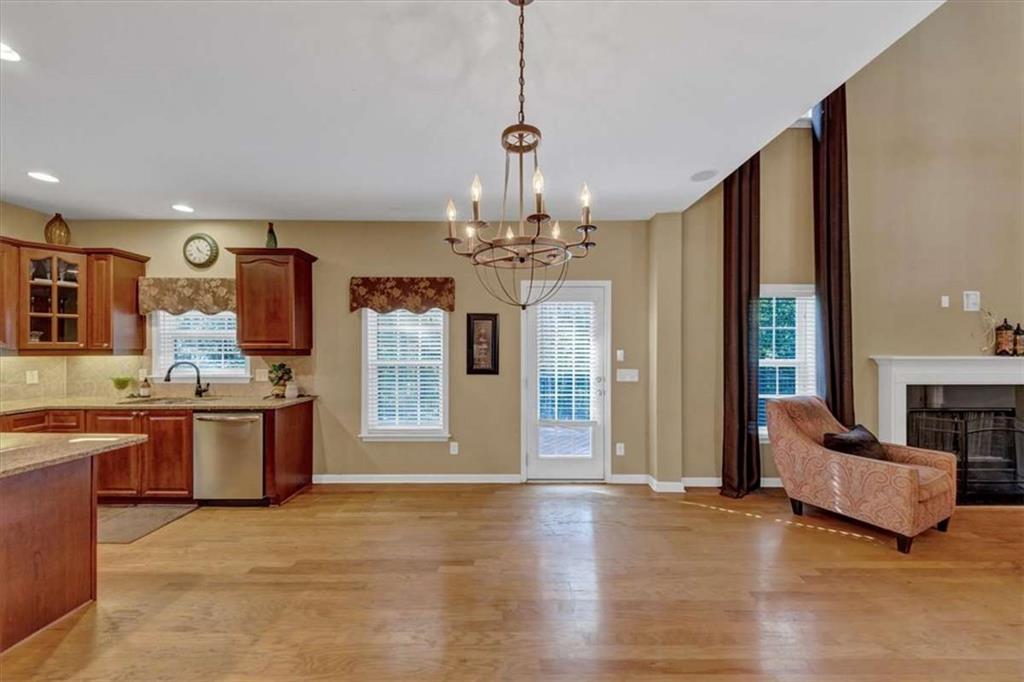 1136 Flagstone Way