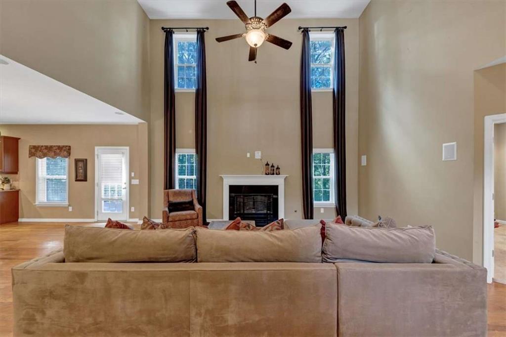 1136 Flagstone Way