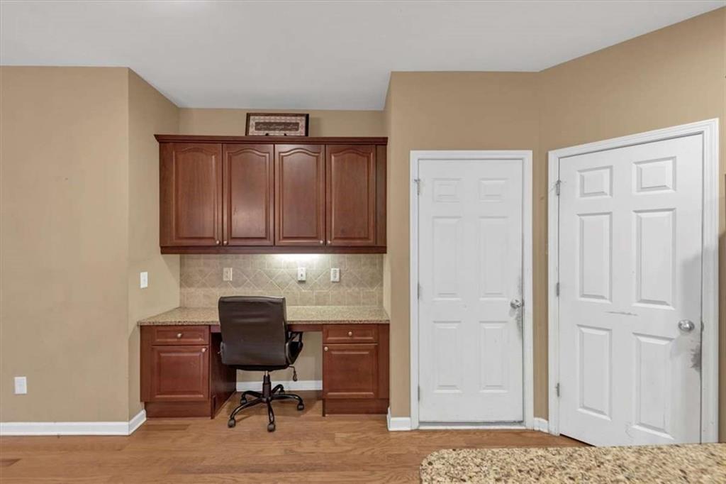 1136 Flagstone Way