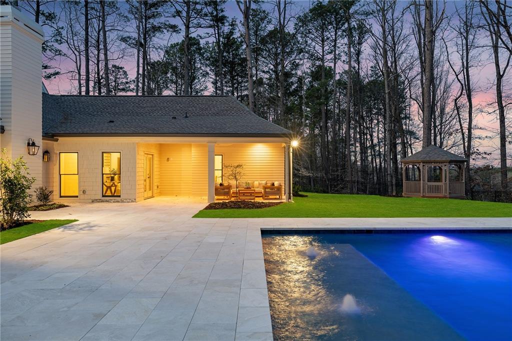15445 Thorntree Run