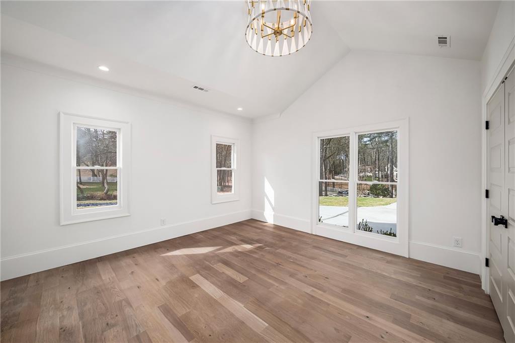 15445 Thorntree Run