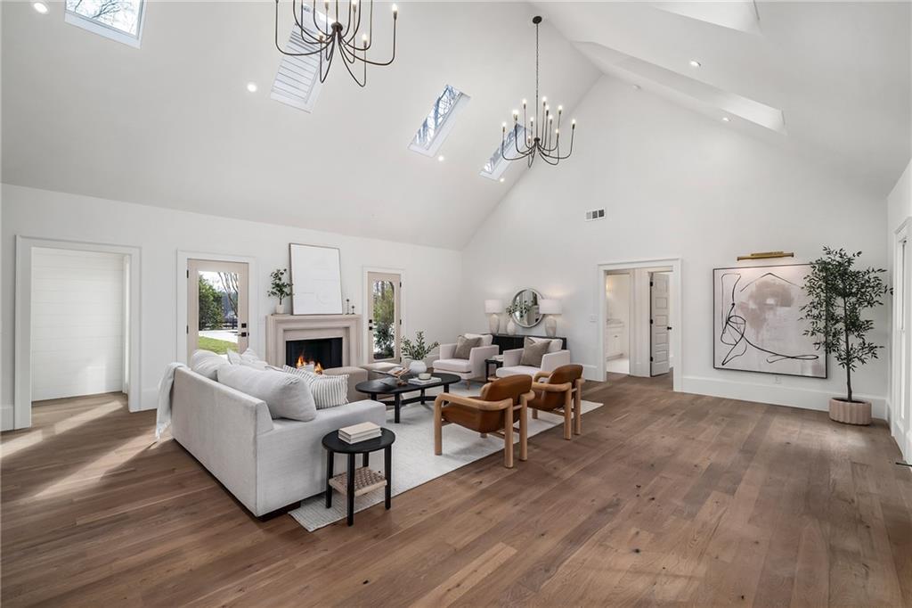 15445 Thorntree Run