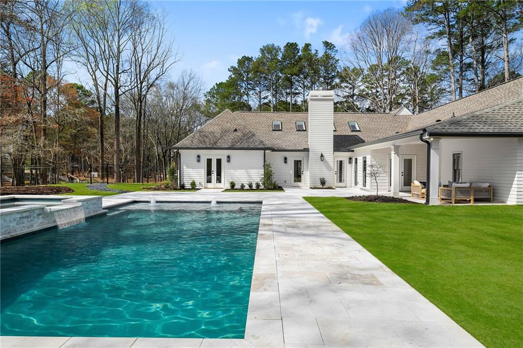 15445 Thorntree Run