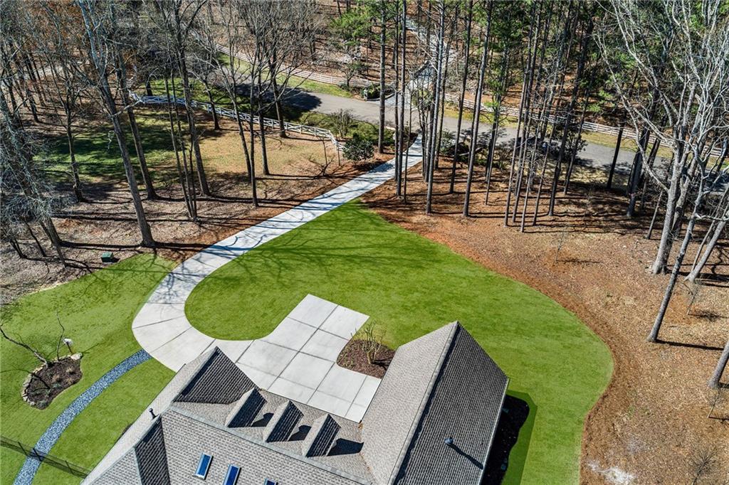 15445 Thorntree Run