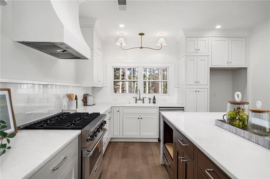 15445 Thorntree Run