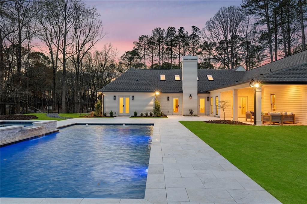 15445 Thorntree Run