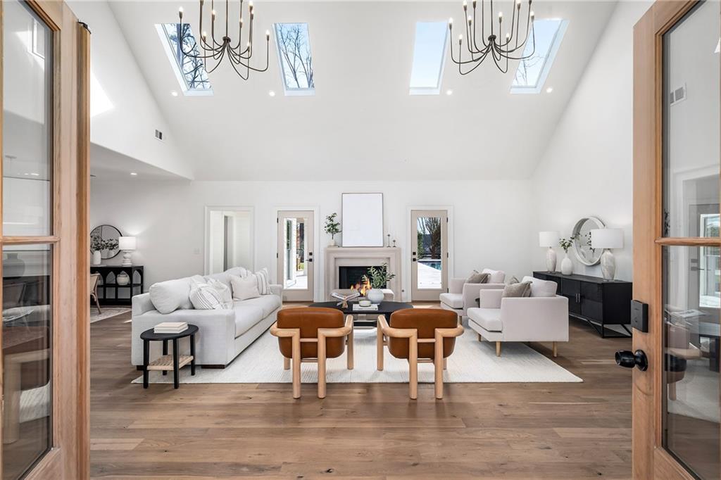 15445 Thorntree Run