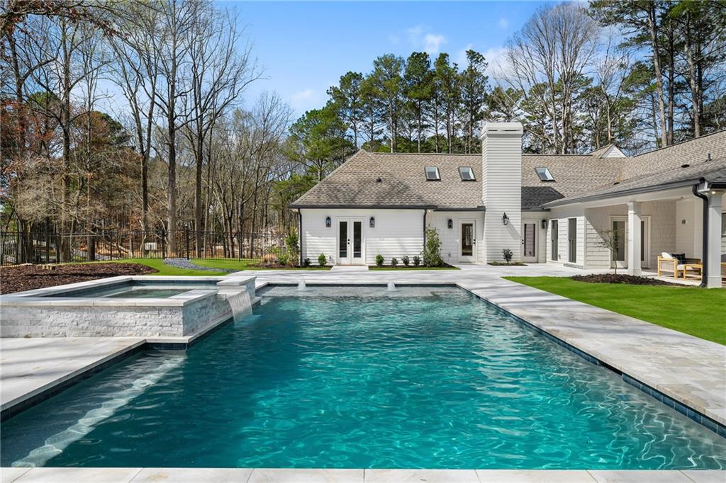 15445 Thorntree Run