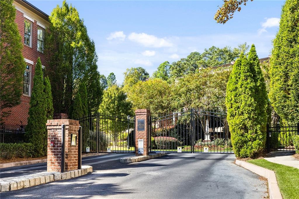 2836 Broughton Lane SE Unit 1