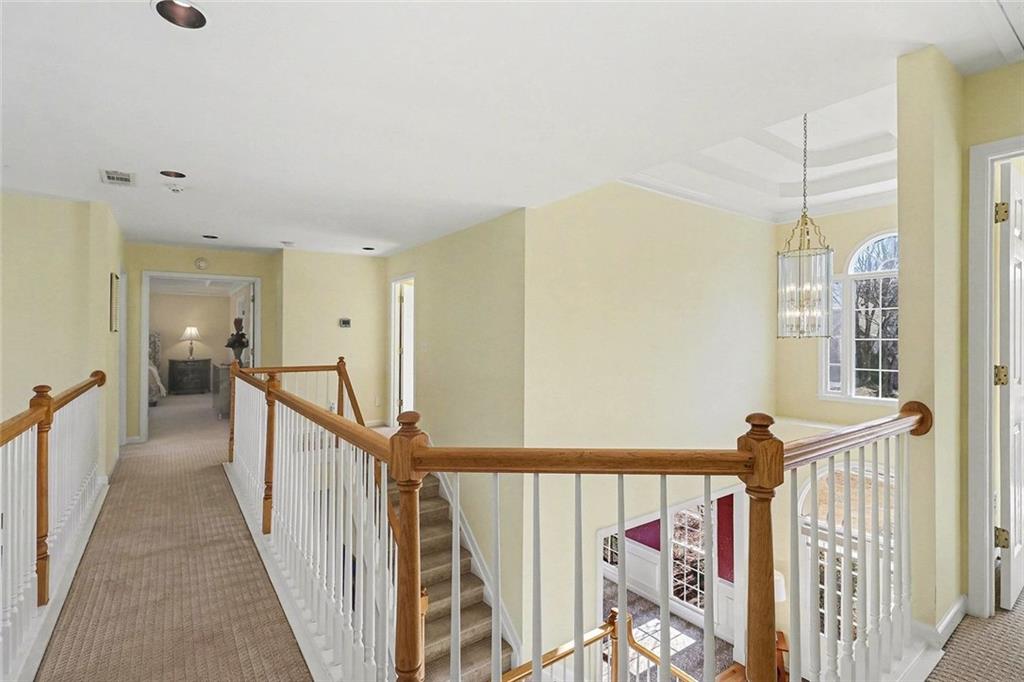565 Abbeywood Drive