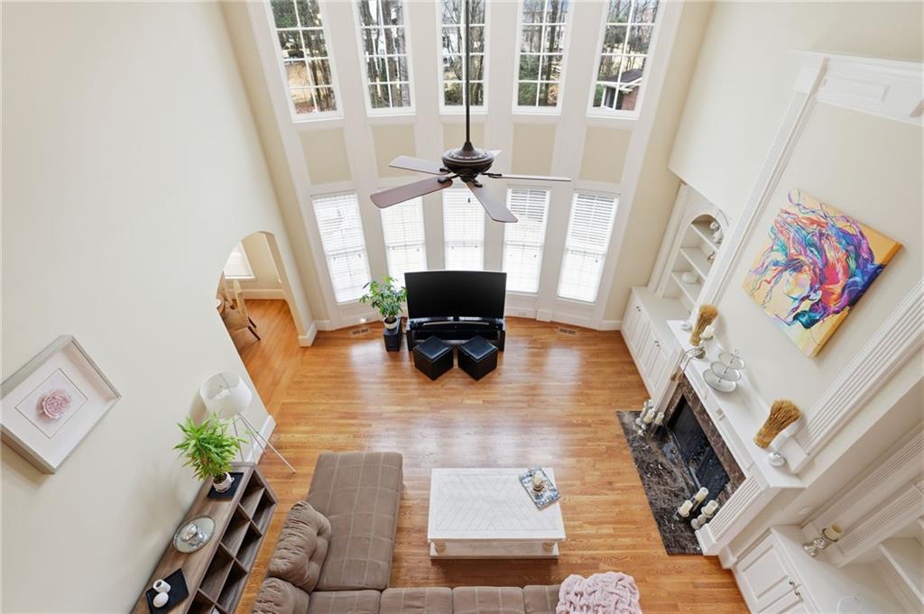 5810 Broadwater Trail