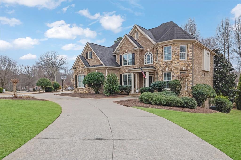 5810 Broadwater Trail
