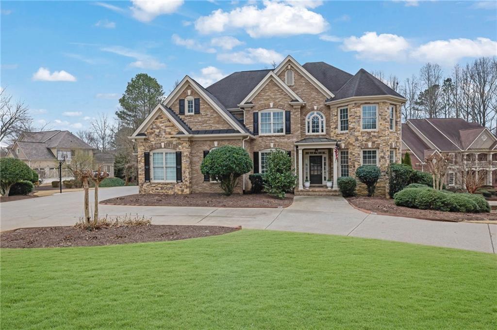 5810 Broadwater Trail