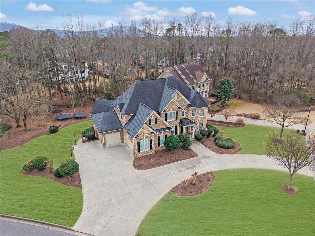5810 Broadwater Trail