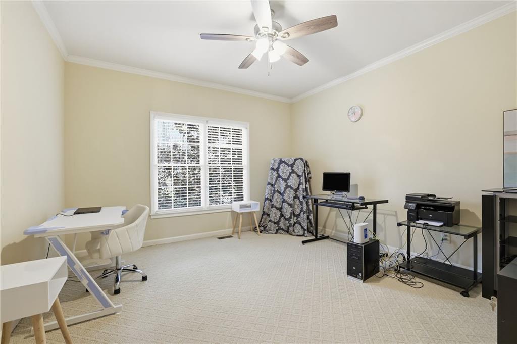5810 Broadwater Trail
