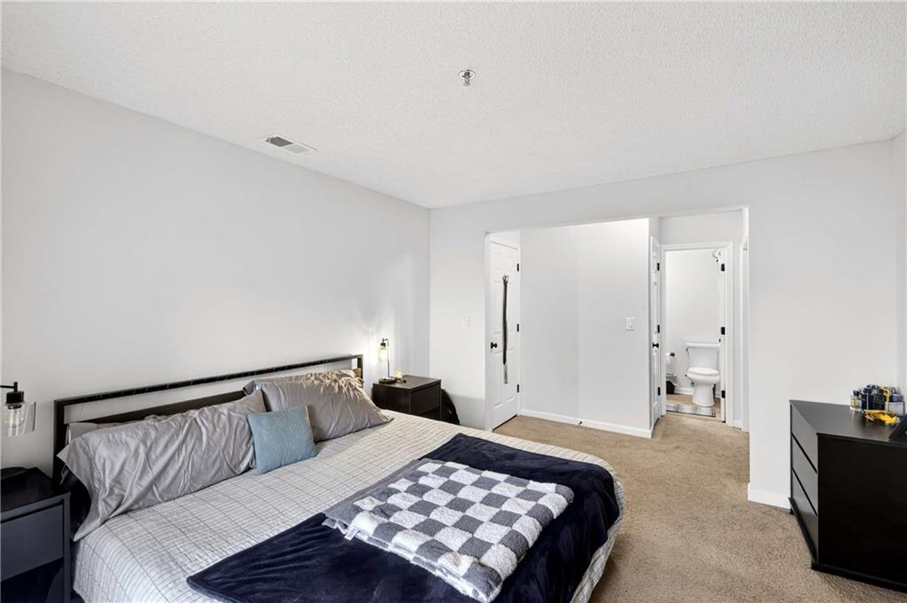 305 Cobblestone Trail