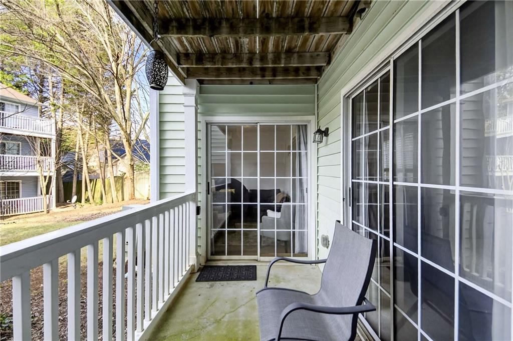 305 Cobblestone Trail