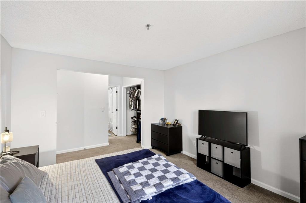 305 Cobblestone Trail