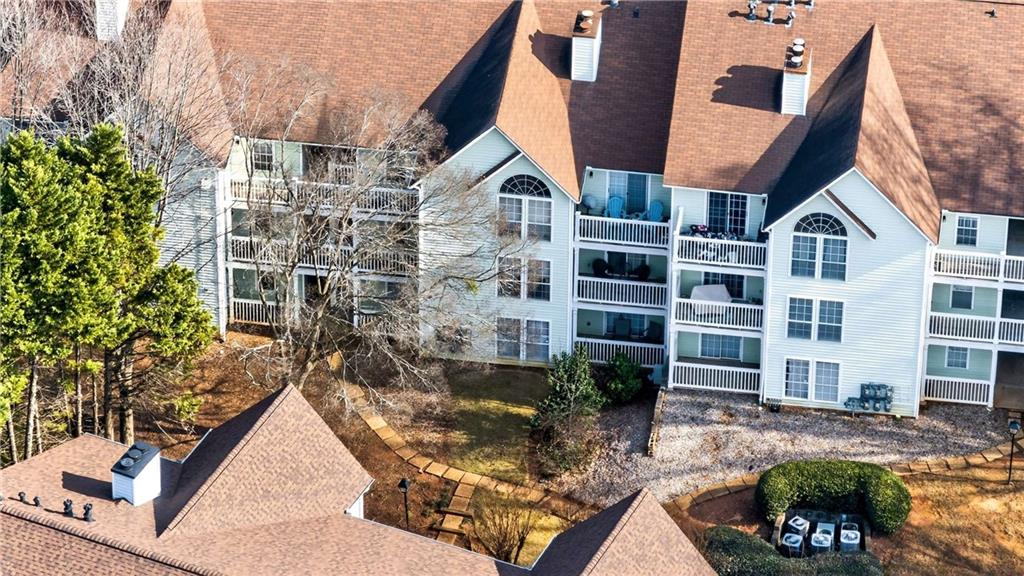 305 Cobblestone Trail