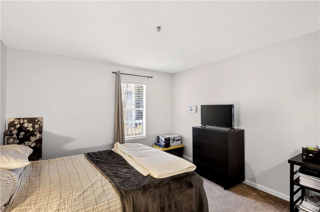 305 Cobblestone Trail