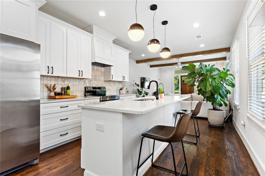 1152 Oakland Drive SW