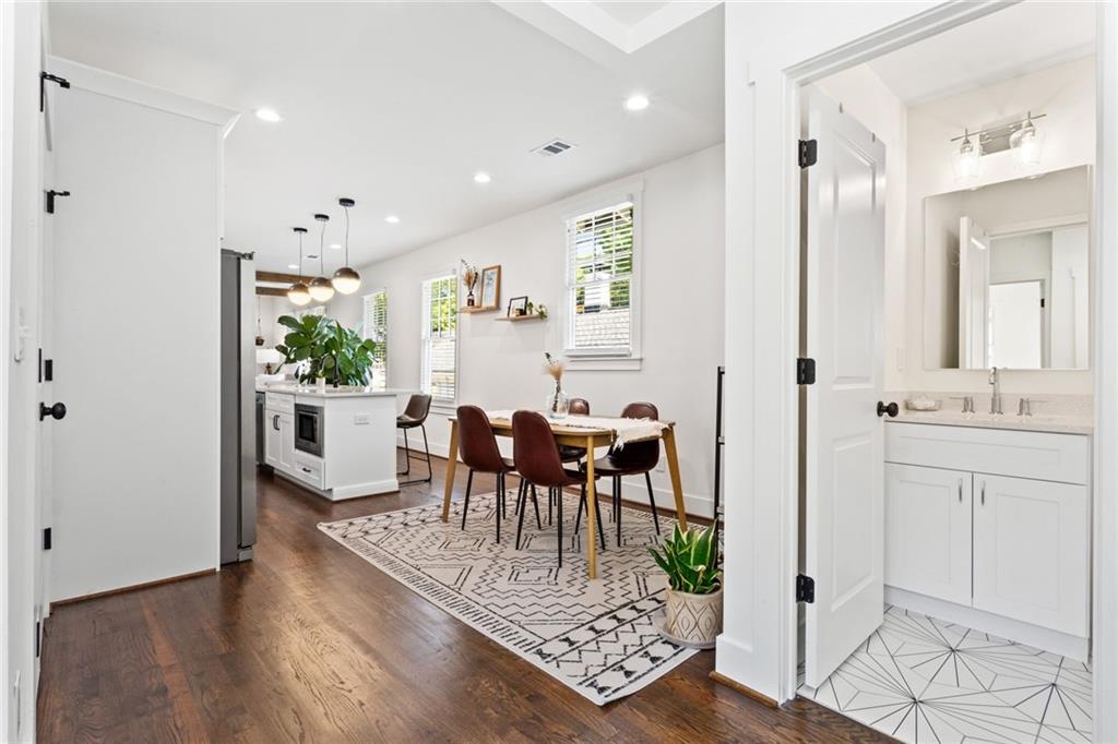 1152 Oakland Drive SW