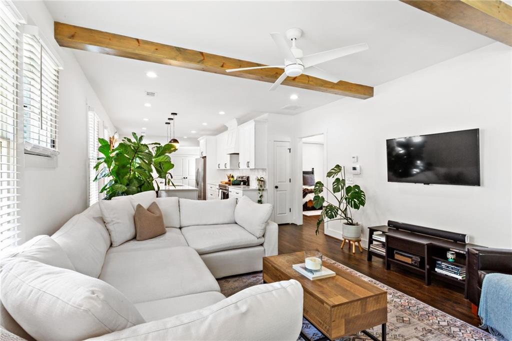 1152 Oakland Drive SW