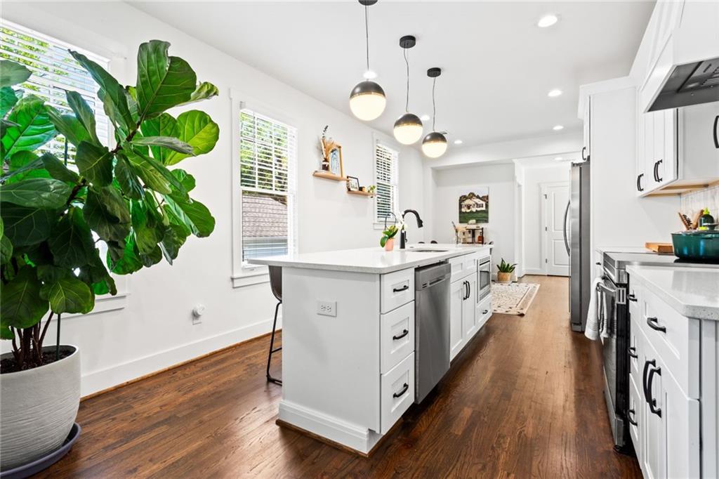 1152 Oakland Drive SW