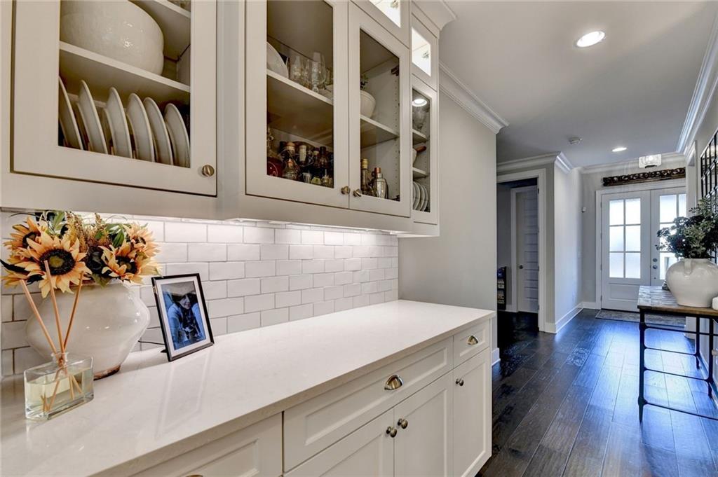 3430 Montebello Parkway