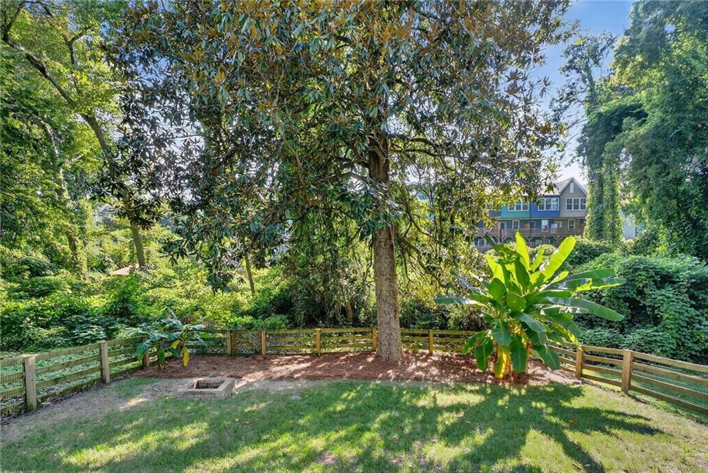 1054 White Oak Avenue SW