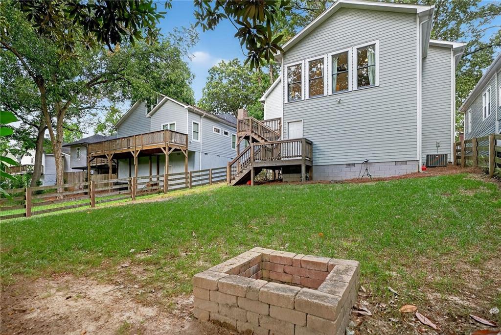 1054 White Oak Avenue SW