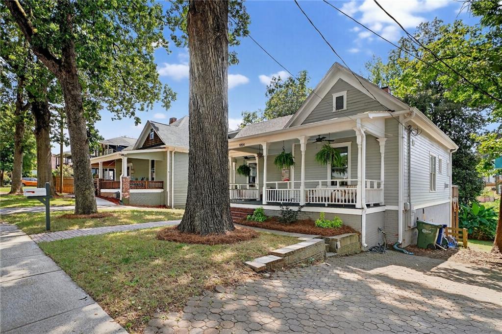 1054 White Oak Avenue SW