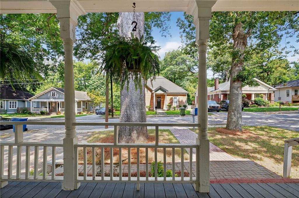 1054 White Oak Avenue SW