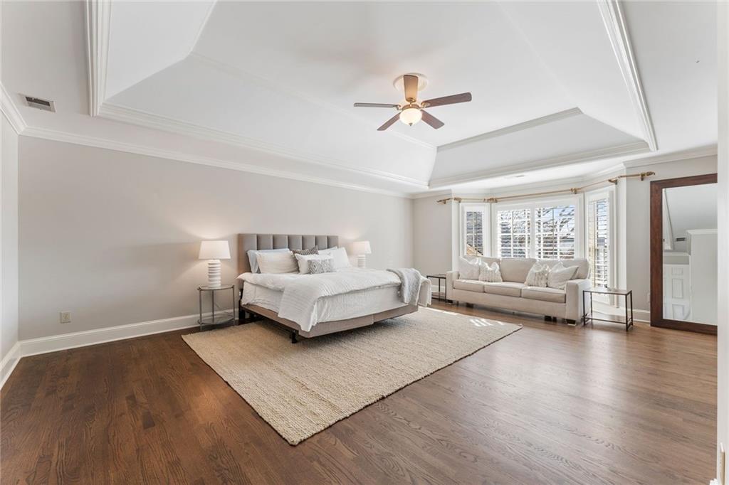 225 Embassy Court