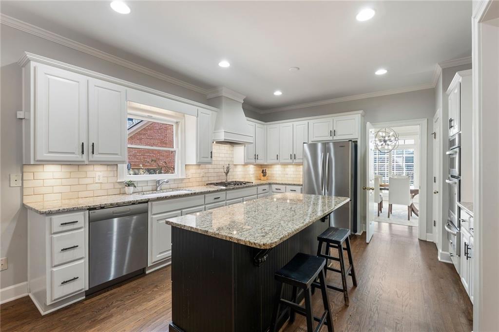 225 Embassy Court