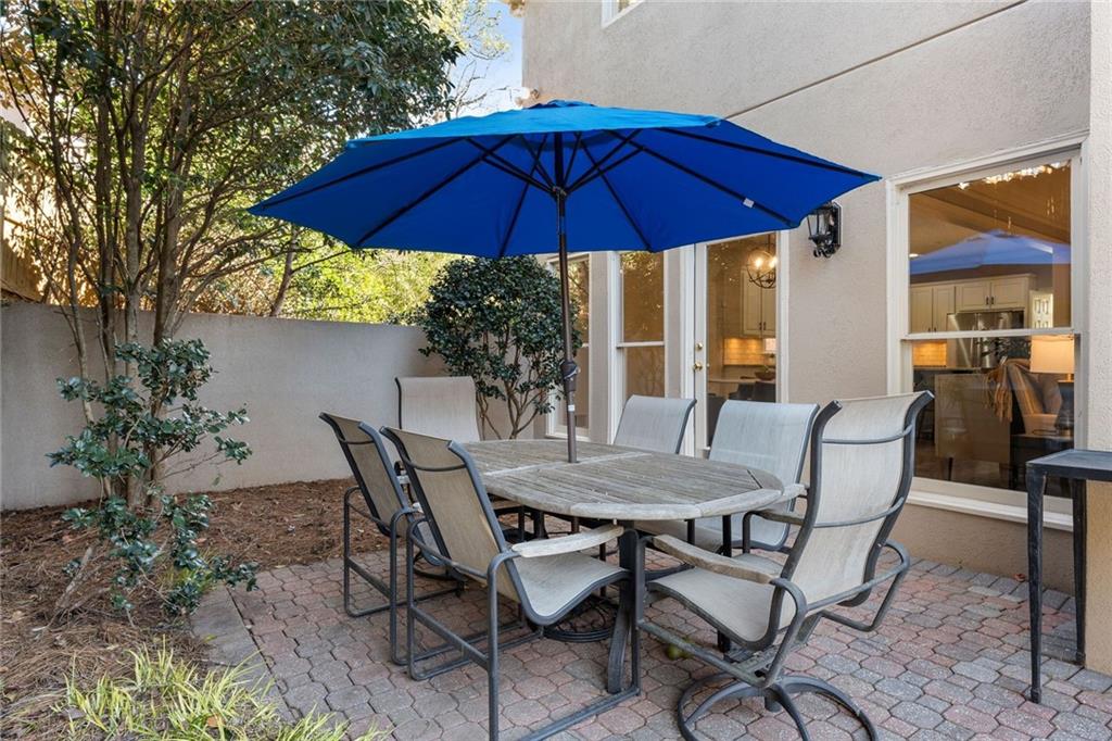 225 Embassy Court