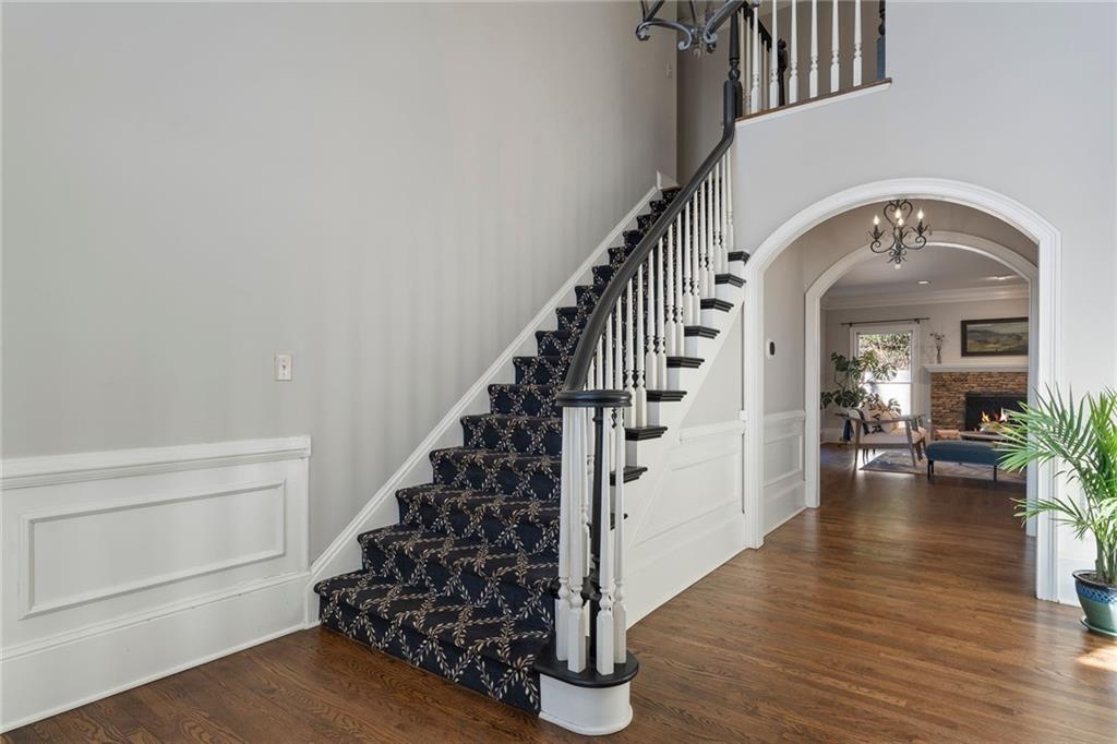 225 Embassy Court
