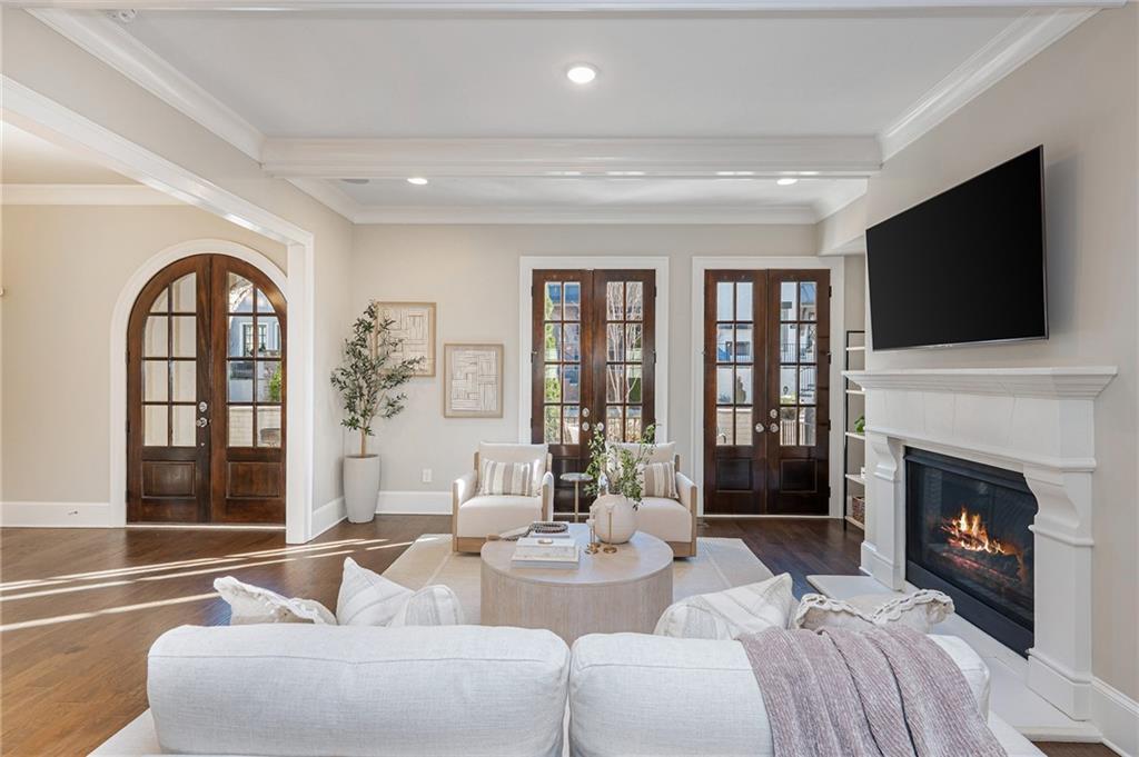 121 Lily Garden Place