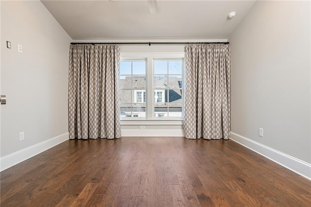 121 Lily Garden Place